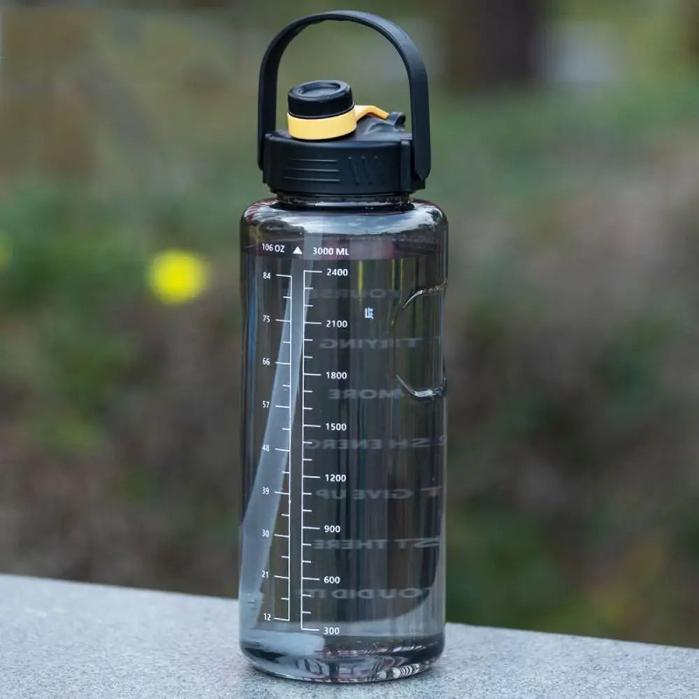 Gourde de Sport Ultralégère 1,5L / 2L / 3L avec graduations